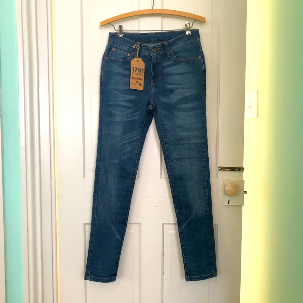 1791 Supply & Co Skinny Jeans size 27 NWT